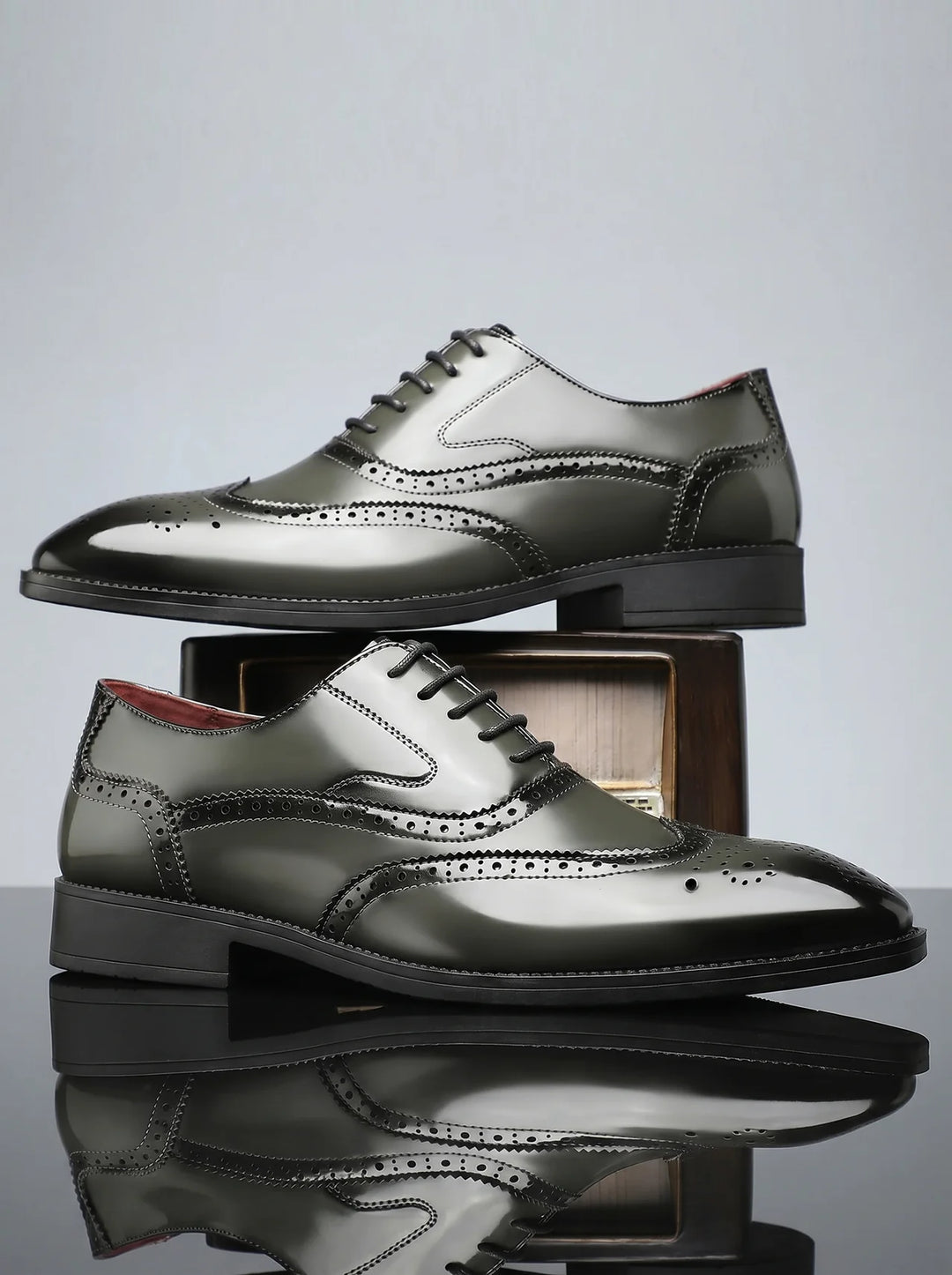 Cambridge Brogue Dress Shoes
