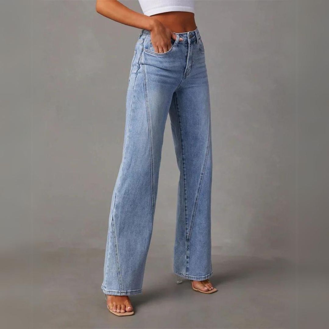 LUNA | TRENDY FLARED JEANS
