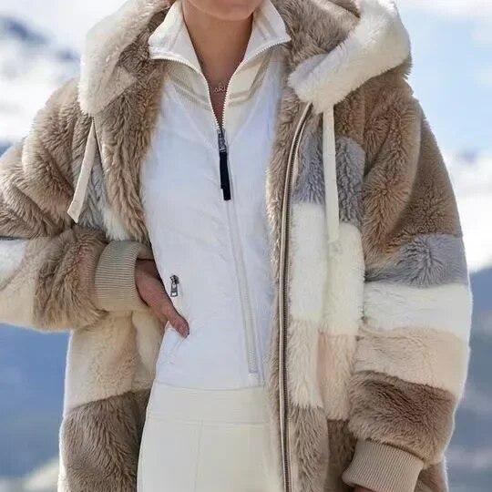Lowkey Luxe | Winter Jacket with Hood and Zipper