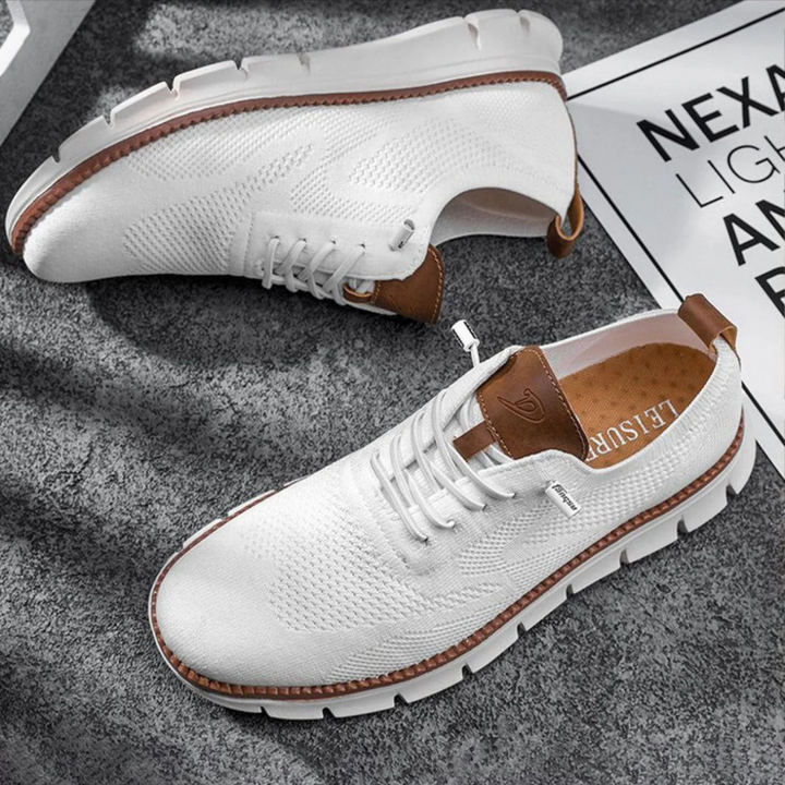 StrideFlex Comfotable Trainers