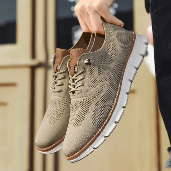 StrideFlex Comfotable Trainers