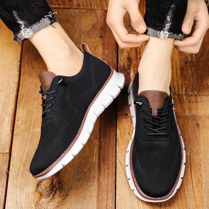 StrideFlex Comfotable Trainers
