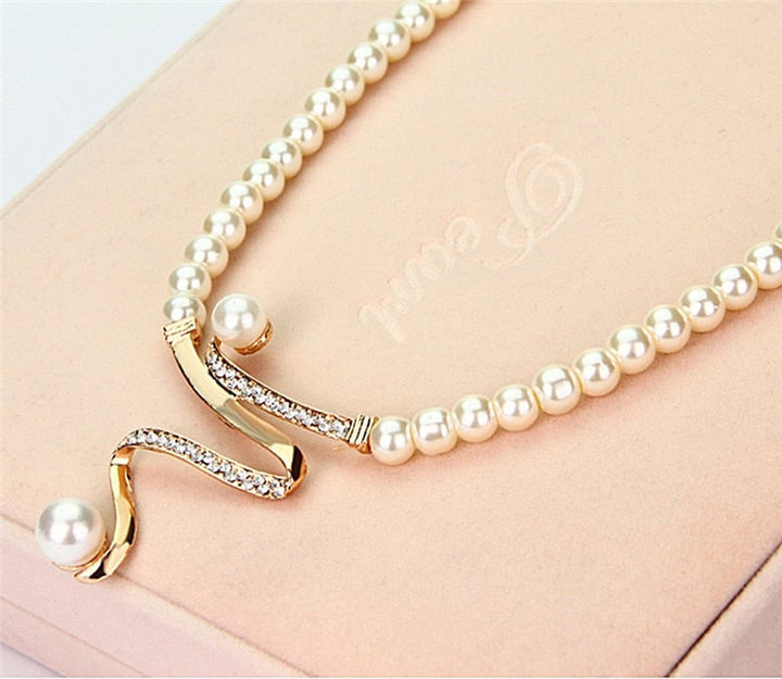 Classic Luminous Necklace &amp; Earring Set