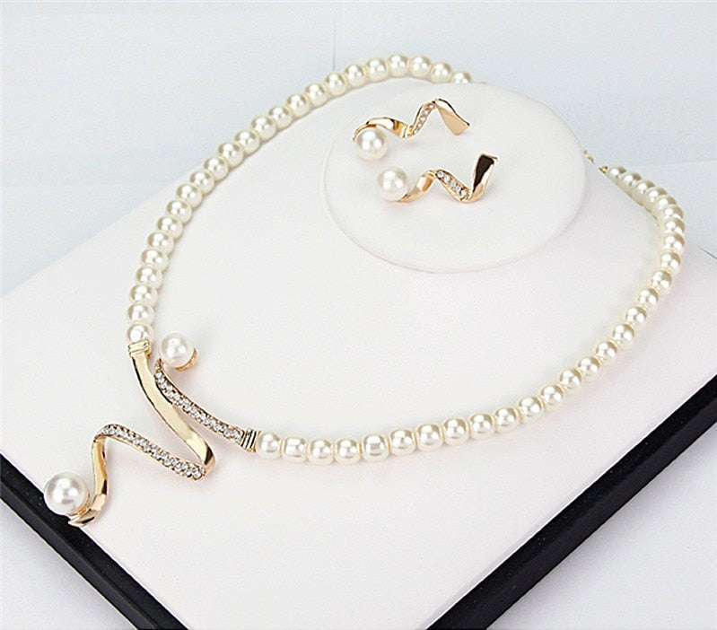 Classic Luminous Necklace &amp; Earring Set