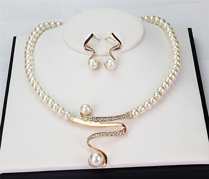 Classic Luminous Necklace &amp; Earring Set
