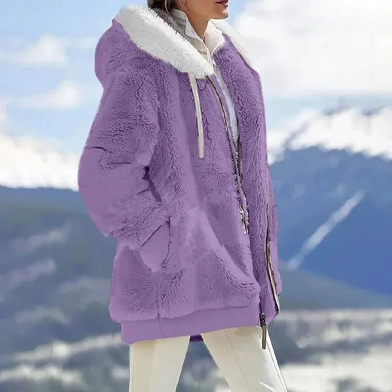 Lowkey Luxe | Winter Jacket with Hood and Zipper