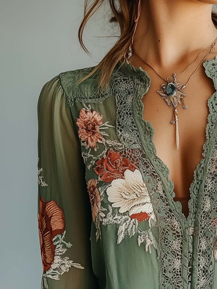 Patricia | Floral Lace Blouse