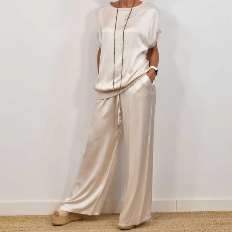 Calira | Elegant Daily Set