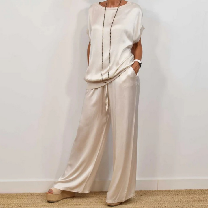 Calira | Elegant Daily Set