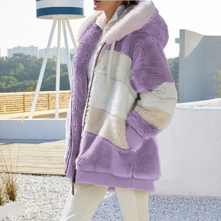 Lowkey Luxe | Winter Jacket with Hood and Zipper